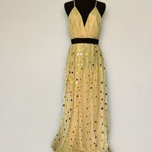 Chic Backless Cream Evening Dress